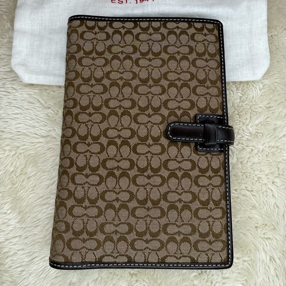 Live Show Notification Coach and more - Picture 9 of 10